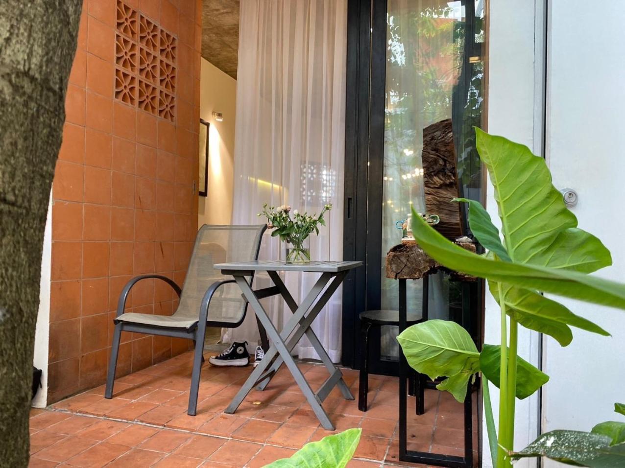 Notre Maison 8 Saigon Close Landmark 81 Building Ho Chi Minh City Exterior photo